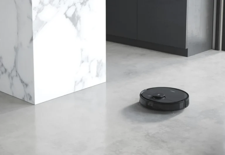 self cleaning brush robot vacuum